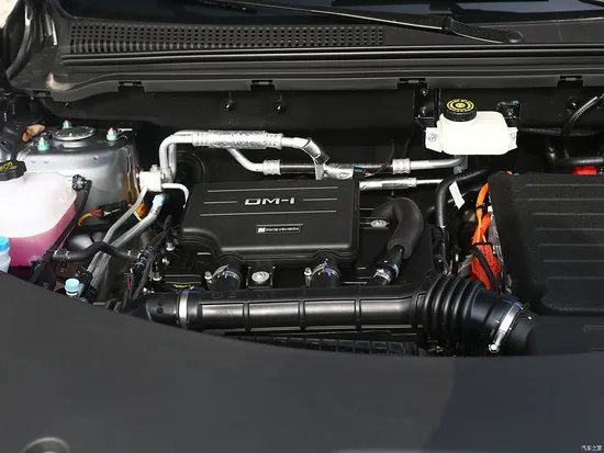 2024byd Song PRO Dmi 2025, 2712 mm Radstand, geräumiger Innenraum, komfortable Fahrt