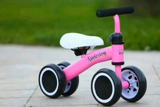 2021 Neue Kinder Baby Fuß zum Boden Fahrt auf Auto Spielzeug Roller Fabrik Preis